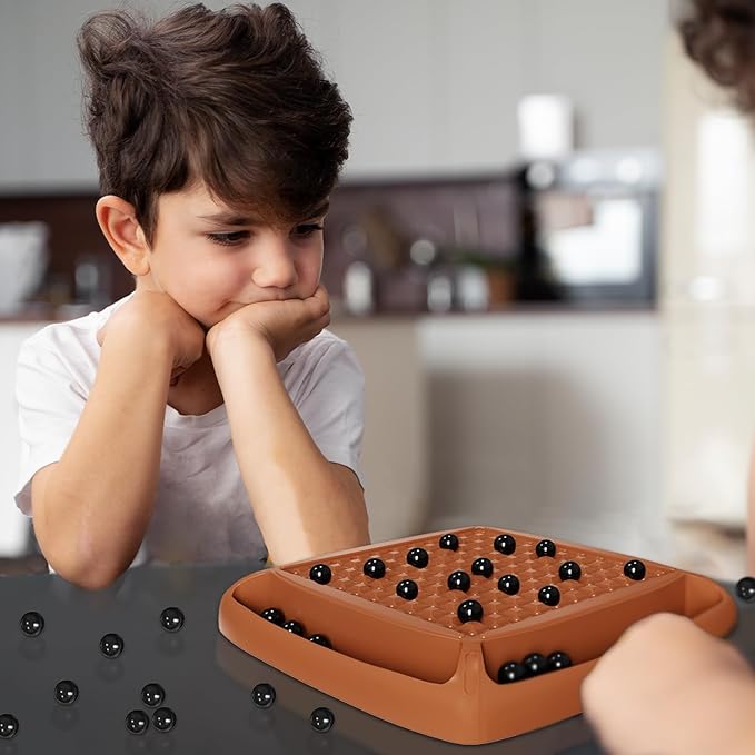 Magnetic Game Chess, Magnet Game Board Games for Kids and Adults, Magnet Chess Set Family Games Ideal for Family and Friend Game Night, 2-4 Players