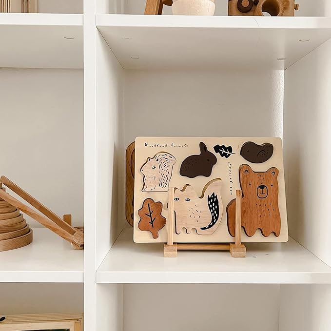 Wee Gallery Wooden Tray Puzzle Woodland Animals, Montessori Toy for Toddlers and Preschoolers for Early Learning and Fine Motor Skill Development, Sustainable Educational Puzzle for Kids