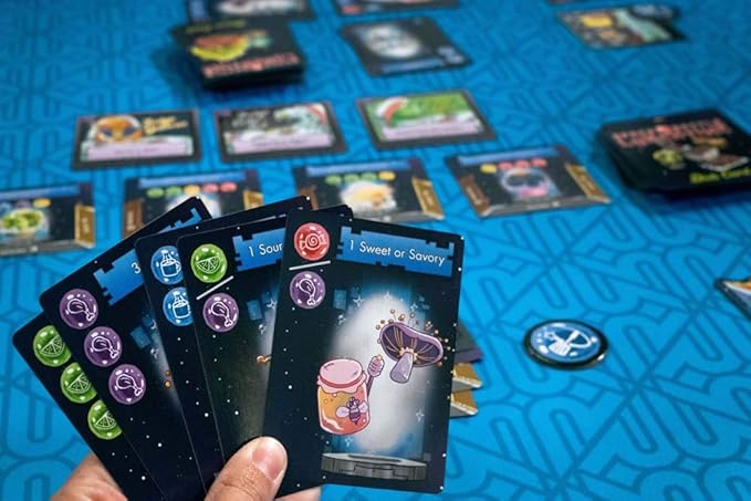 Renegade Game Studios Space Battle Lunchtime: Card Game for 2-5 Players, Ages 10+