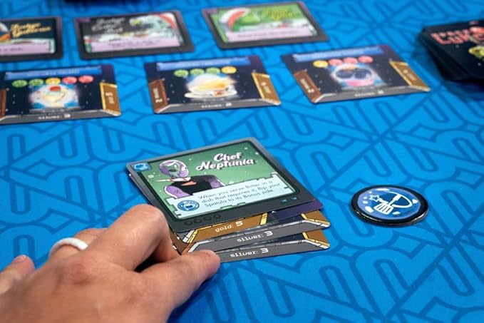 Renegade Game Studios Space Battle Lunchtime: Card Game for 2-5 Players, Ages 10+