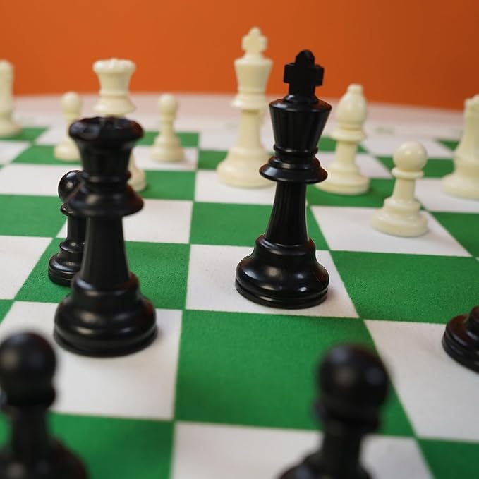 Professional Tournament Chess Set with Red and White Board 19.7 * 19.7, Green and White Pieces, Standard Size, Classic Strategy Game