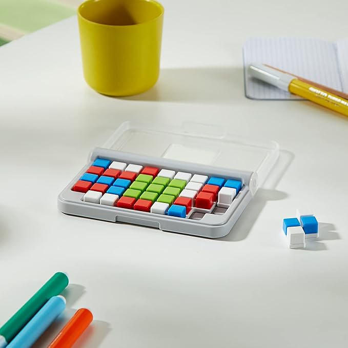 SmartGames IQ Focus Cognitive Skill-Building Travel Game with Portable Case featuring 120 Challenges for Ages 8 - Adult