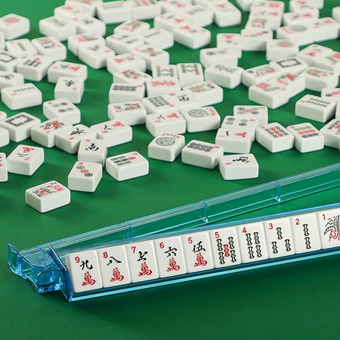 Mahjong Mat, Non-Slip & Noise Reduction Mahjong Table Mat, Game Mat with Carrying Bag & Dice (Green, 35" L x 35" W)