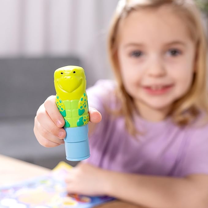 Melissa & Doug Sticker WOW!™ 24-Page Activity Pad and Sticker Stamper, 300 Stickers, Arts and Crafts Fidget Toy Collectible Character – Sea Turtle - FSC Certified