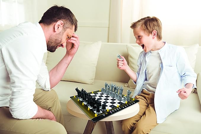 Lexibook Harry Potter® Electronic Chess Game with Tactile Keyboard and Light and Sound Effects, 32 Pieces, 64 Levels of Difficulty, Family Board Game, CG3000HP