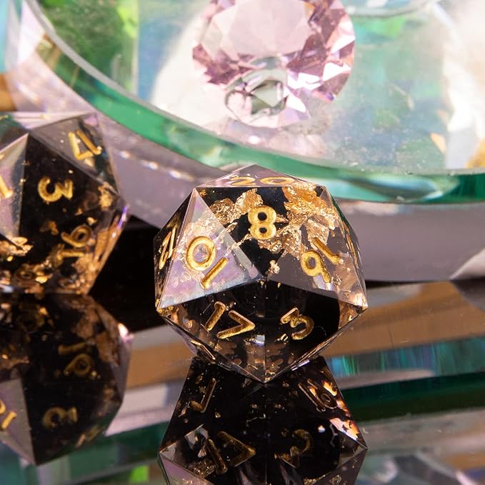 YEMEKO Single D20 Dice - 22mm, 20 Sided D&D Dice for Dungeons and Dragons, DND Dice with Resin Sharp Edge, Handmade Polyhedral for RPG, Roleplaying Games MTG Table Games(Black Gold)