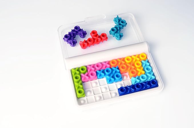 SmartGames IQ XOXO Portable Travel Game Featuring 120 Challenges for Ages 6 - Adult