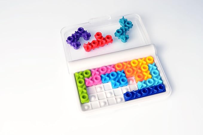 SmartGames IQ XOXO Portable Travel Game Featuring 120 Challenges for Ages 6 - Adult