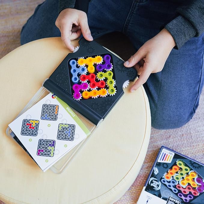 SmartGames IQ Gears Travel-Friendly Dynamic Logic Game Featuring 120 Challenges for Ages 7 - Adult