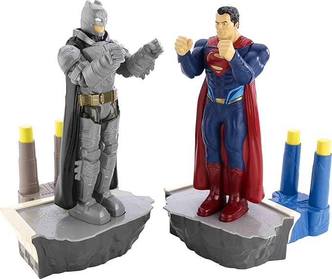 Mattel Games Batman vs. Superman Rock 'Em Sock 'Em Robots 2-Player Kids Game, Fighting Robots Action Game (Amazon Exclusive)