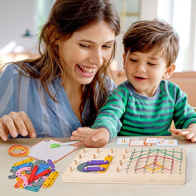 Geoboards with Rubber Bands, Wooden Letter Number Construction Puzzle Board with 20 Pattern Cards, 50 Rubber Bands to Figures and Shapes, Montessori Brain Teaser STEM Toy（9.5 * 6 * 0.6in）