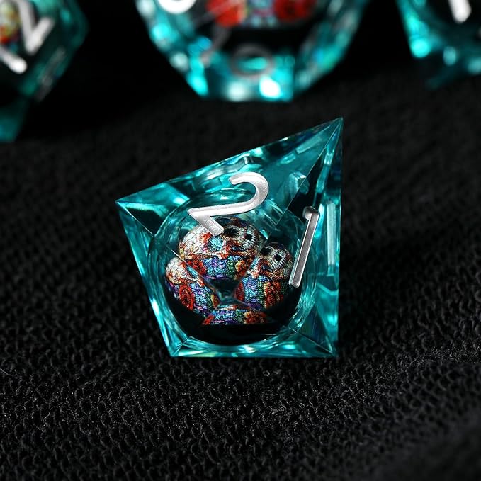 Skull D&D Dice Set with Sharp Edges, Resin Polyhedral 7pcs Dice for Dungeons and Dragons RPG, Gift Dragon Eye Bag (Green Silver)