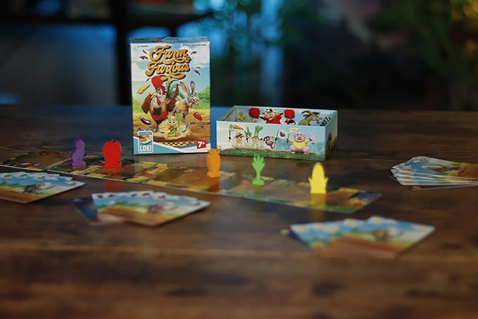 IELLO France Farm & Furious - Animal Racing Card Game, Kids & Family, Ages 7+, 2-5 Players, 10 Min