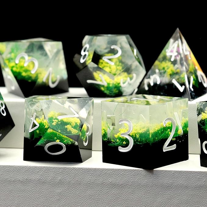 Haxtec DND Dice Set Sharp Edge Resin Dice Set with Dice Case, Flower D and D Dice, Polyhedral D&D Dice Set for Dungeons and Dragons TTRPGs DND Gift