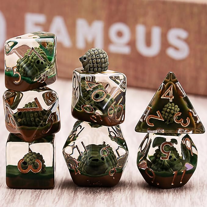 D&D Resin Dice Set, Polyhedral DND Dice Hedgehog Inclusion Dice for Dungeons and Dragons MTG RPG Board Games
