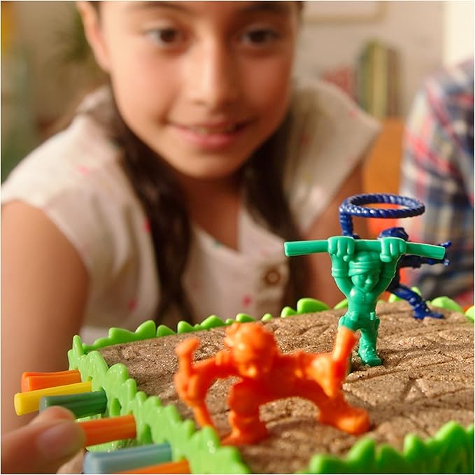 Spin Master Games Sink N’ Sand, Quicksand Kids Board Game with Kinetic Sand for Sensory Fun and Learning – Easy Toy Gift Idea, for Preschoolers and Kids Ages 4 and up