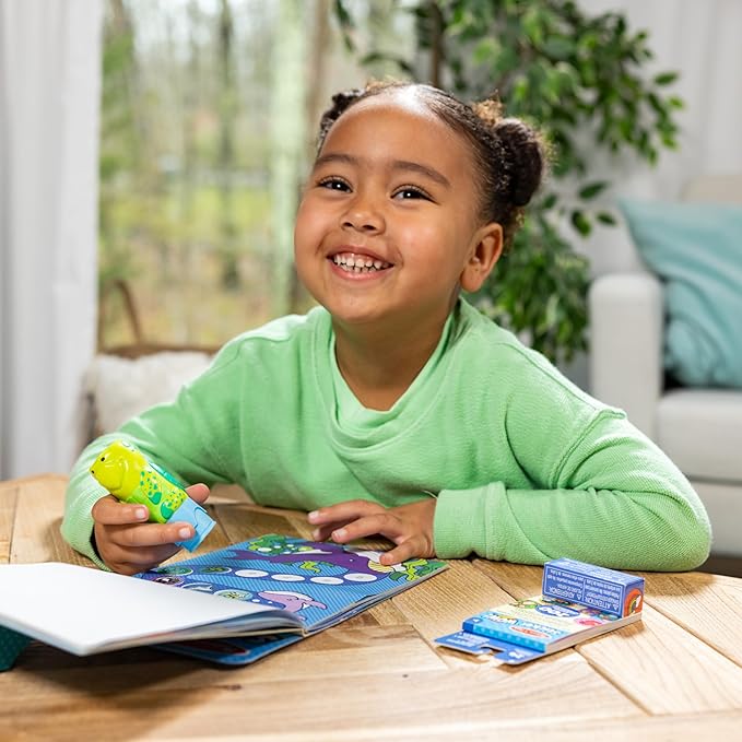 Melissa & Doug Sticker Wow!™ Sea Turtle Bundle: 24-Page Activity Pad, Sticker Stamper, 500 Stickers, Arts and Crafts Fidget Toy Collectible Character