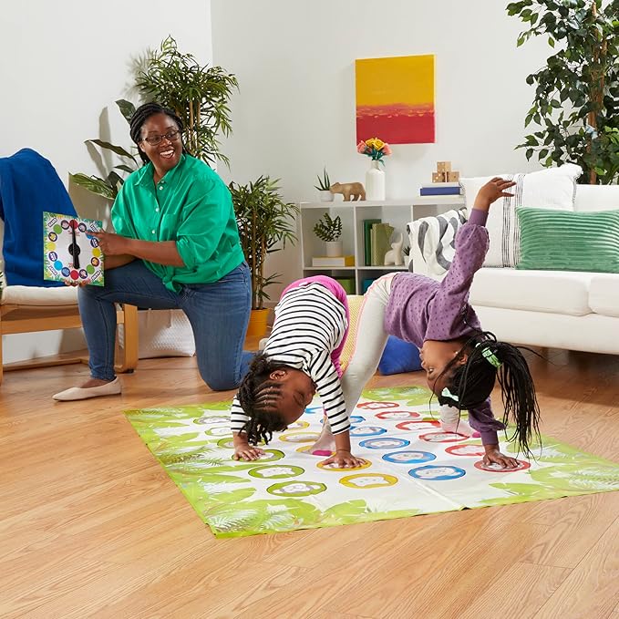 Hasbro Gaming Twister Junior Game, Animal Adventure 2-Sided Mat, 2 Games in 1, Party Game for Kids Ages 3 and Up and 2-4 Players (Amazon Exclusive)