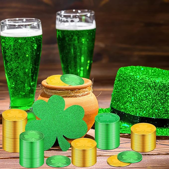 100 PCS St. Patrick's Day Coins - Lucky Gold Green Shamrock Clover Coins Party Favors for St. Patrick's Day Decorations, Irish Themed Party Supplies, Birthday, Parade Throws, Outdoor Treasure Hunts