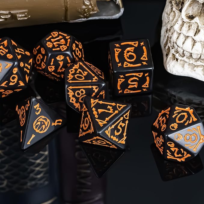 7-Die DND Dice Set Halloween Pattern Polyhedral Dice Set with Leather Bag, Skull Dice D&D Dice Set for Dungeons and Dragons RPG Table Games (Halloween Pattern-Black)