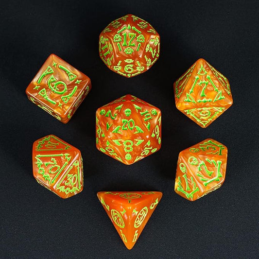7-Die DND Dice Set Halloween Pattern Polyhedral Die Set with Leather Bag, Skull Dice D&D Die for Dungeons and Dragons RPG Table Games(Halloween Pattern-Orange/Green Number)