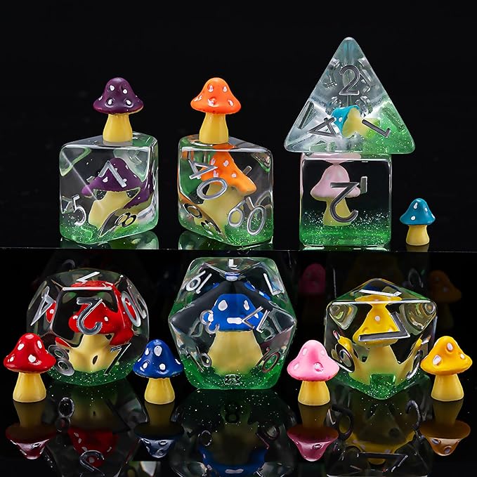 D&D Resin Mushrooms Dice Set, Polyhedral DND Dice Colored Mushrooms Inclusion Dice for Dungeons and Dragons MTG RPG Board Games