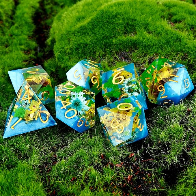 Haxtec DND Dice Set Sharp Edge Resin Dice Set with Dice Case, D and D Dice, Polyhedral D&D Dice Set for Dungeons and Dragons TTRPGs DND Gift
