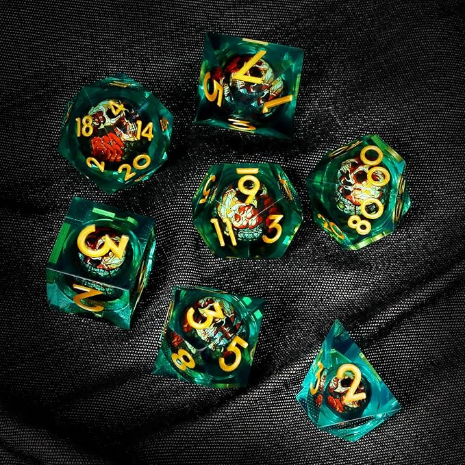 Skull DND Dice Set 7pcs Sharp Edged Resin RPG Dice for Dungeons and Dragons with Gift Box (Green Red)